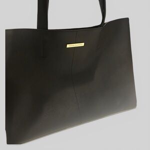 Vince Camuto oversized business carry all tote faux leather travel overnight bag